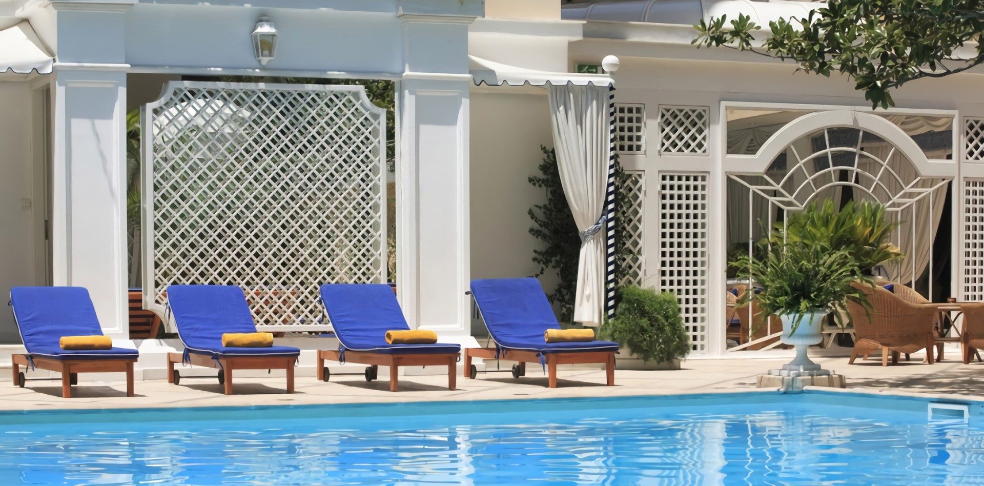 Magnificent swiming pool